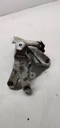 Audi A4 S4 B8 8K Engine mounting bracket 8K0199386