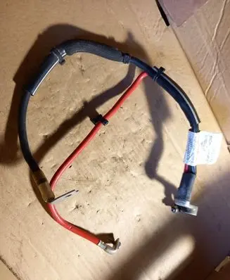 Volkswagen Golf VII Positive cable (battery) 5Q0971228K