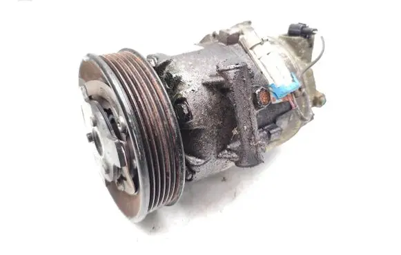 Opel Astra J Air conditioning (A/C) compressor (pump) 13250608