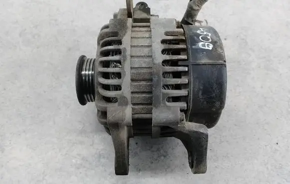 KIA Carens I Generator/alternator OK9B118300