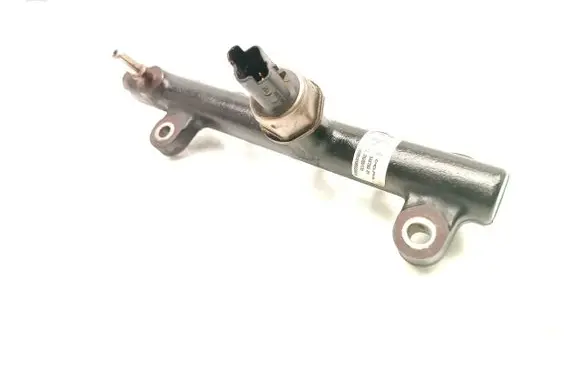 Ford Mondeo MK V Fuel main line pipe 9674300080