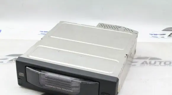 BMW 6 E63 E64 CD/DVD changer 9131850