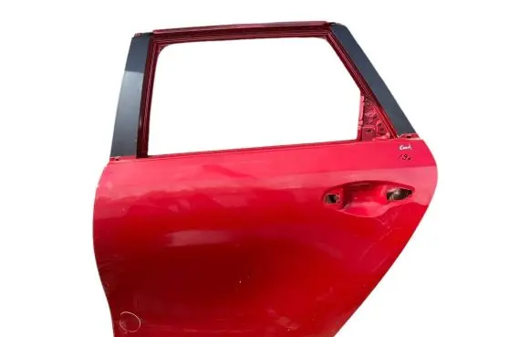 KIA Ceed Rear door