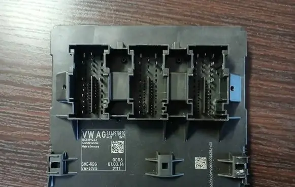 Volkswagen PASSAT B7 Comfort/convenience module 3AA937087Q 5WK50515