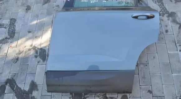 Skoda Karoq Rear door 