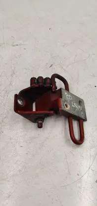 Seat Leon (1P) Front door lower hinge 6Q0831412A