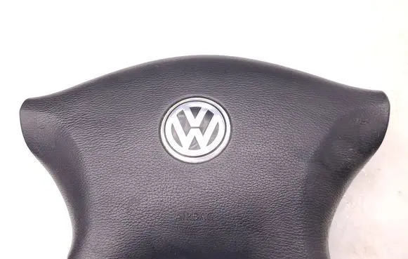 Steering wheel airbag