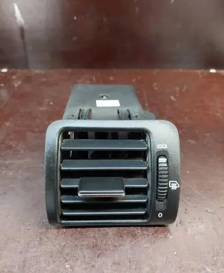 Mercedes-Benz ML W163 Dashboard side air vent grill/cover trim A1638300154 16754858