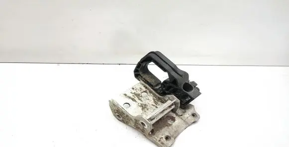 BMW 5 F10 F11 Radiator mount bracket 7186514 7207152
