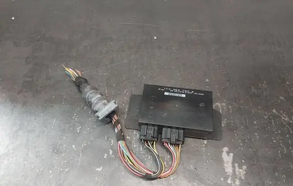 Volkswagen PASSAT B5.5 Comfort/convenience module 1C0959799B