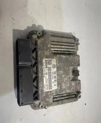Skoda Octavia Mk2 (1Z) Engine control unit/module 03G906021LB 1039S14582 0281013238