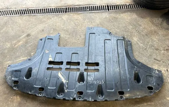 KIA Stonic Engine splash shield/under tray 29110H8600 C0DRB