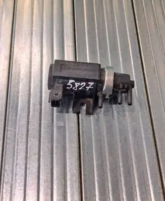 Nissan X-Trail T30 Turbo solenoid valve 14956AW401 70026501