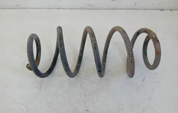 Toyota Yaris Rear coil spring