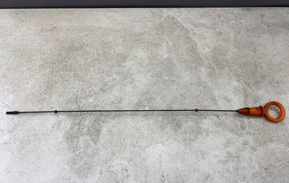 Oil level dip stick