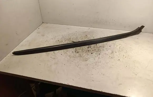 BMW 3 F30 F35 F31 Windshield trim 7258188 223399