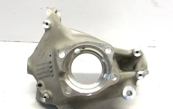 BMW 4 G22 G23 G24 G26 Front wheel hub spindle knuckle 6893259 6897743 6893261