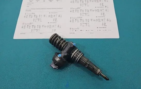 Skoda Superb B5 (3U) Fuel injector 0414720214 IMPRK1540558