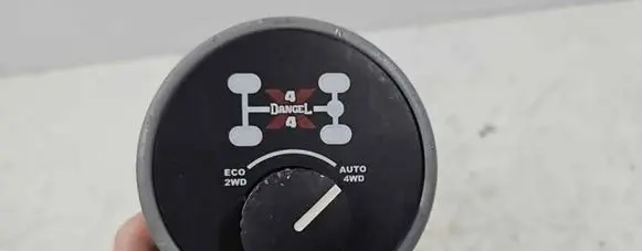 Peugeot Partner Differential lock switch 6311180 9680940277