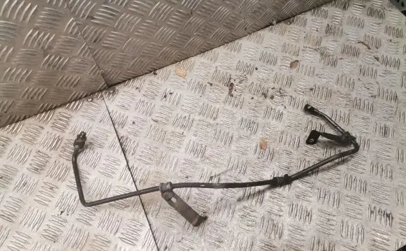 Volkswagen PASSAT B5 Power steering hose/pipe/line
