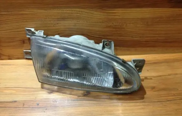 Hyundai Accent Headlight/headlamp 082211108