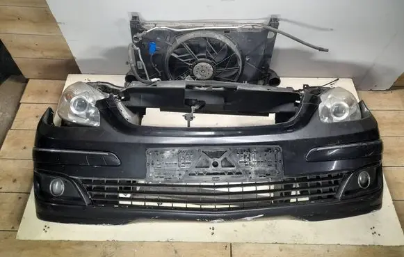 Mercedes-Benz B W245 Front piece kit 