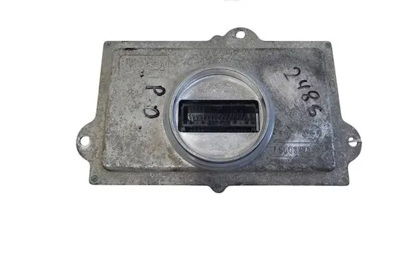 Volkswagen e-Golf Headlight ballast module Xenon 5F0941472A L90032783