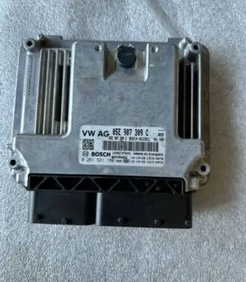 Audi Q3 F3 Engine control unit/module 05E907309C 0261S21180