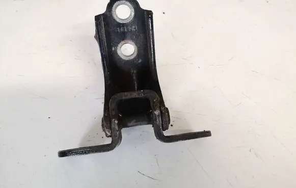 KIA Ceed Rear door lower hinge
