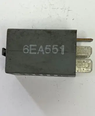 Ford Mondeo MK I Other relay 93BG14512AA C8F6A PA6GF25