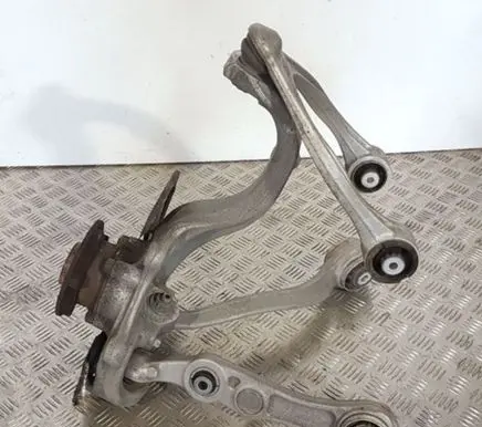 Mercedes-Benz E W213 Front wheel hub spindle knuckle A2133324700 A2053306510 A2053305501