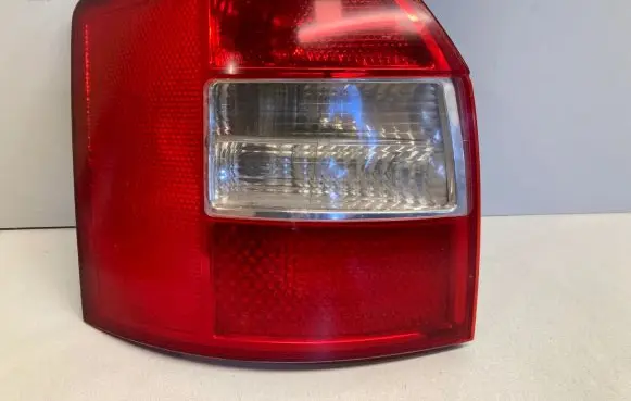 Audi A4 S4 B6 8E 8H Rear/tail lights 8E9945095A