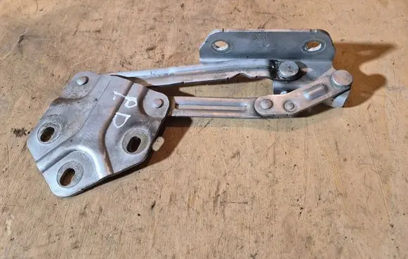 Volkswagen Touran I Engine bonnet/hood hinges 1T0823302 E903 0620