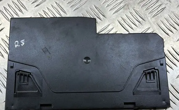 Mercedes-Benz E W212 Comfort/convenience module 2129001306 2129010904 2319025101