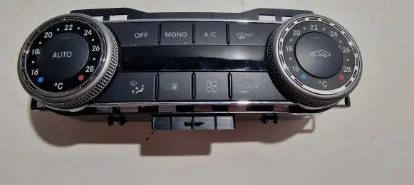 Mercedes-Benz C AMG W204 Climate control unit 2048300590 SW380700 Q02HW4107