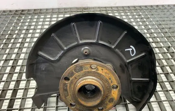 Volkswagen Touran I Front wheel hub spindle knuckle
