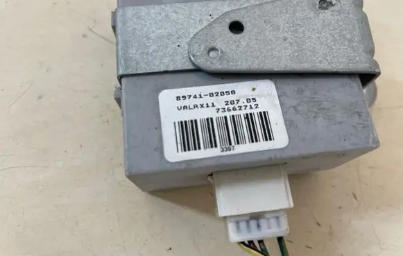 Toyota Corolla E120 E130 Door control unit/module 8974102050 73662712