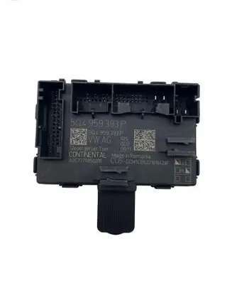 Volkswagen Tiguan Door control unit/module 5Q4959393P