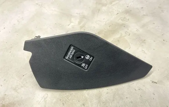 Cupra Born Passenger airbag on/off switch 5Q0919237 A23621 10F857036