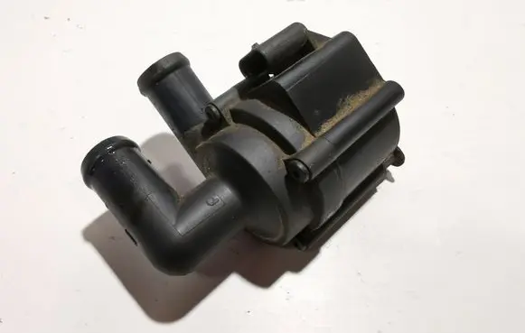 Volkswagen Caddy Electric auxiliary coolant/water pump 5N0965561