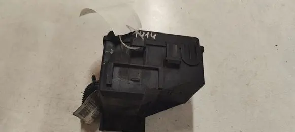 Opel Zafira A Fuse box set 90560119
