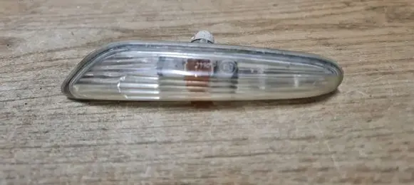 BMW 5 E60 E61 Front fender indicator light 71657421