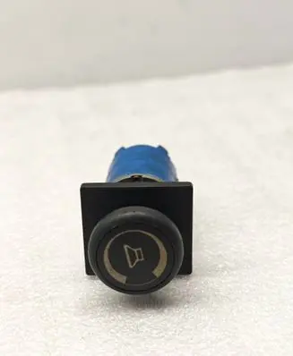 Other switches/knobs/shifts