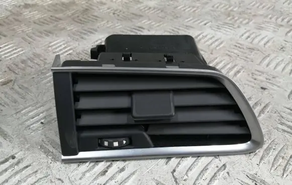 Peugeot 508 Dashboard side air vent grill/cover trim 9686457377
