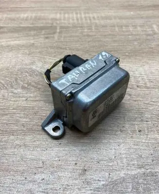 Volkswagen Touran I ESP acceleration yaw rate sensor 1K0907655B