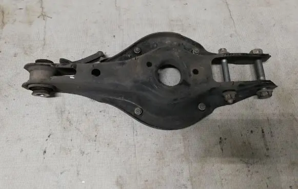 BMW 3 F30 F35 F31 Coil spring/strut mount 6792541