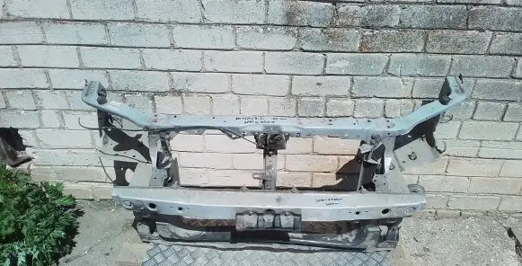 Mitsubishi Space Wagon Radiator support slam panel