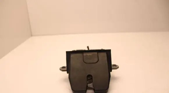 Ford C-MAX II Tailgate/trunk/boot lock/catch/latch R442A66