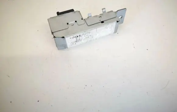 Antenna control unit