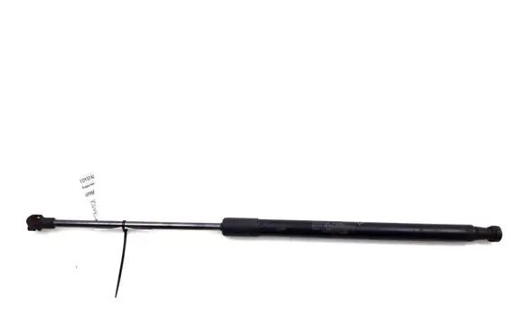 Toyota Verso Tailgate strut 689500F030
